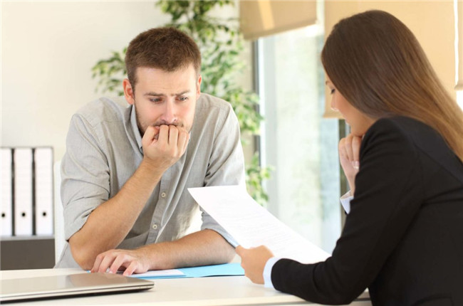 南京偵探揭秘：出軌者的行為習慣與調查方向